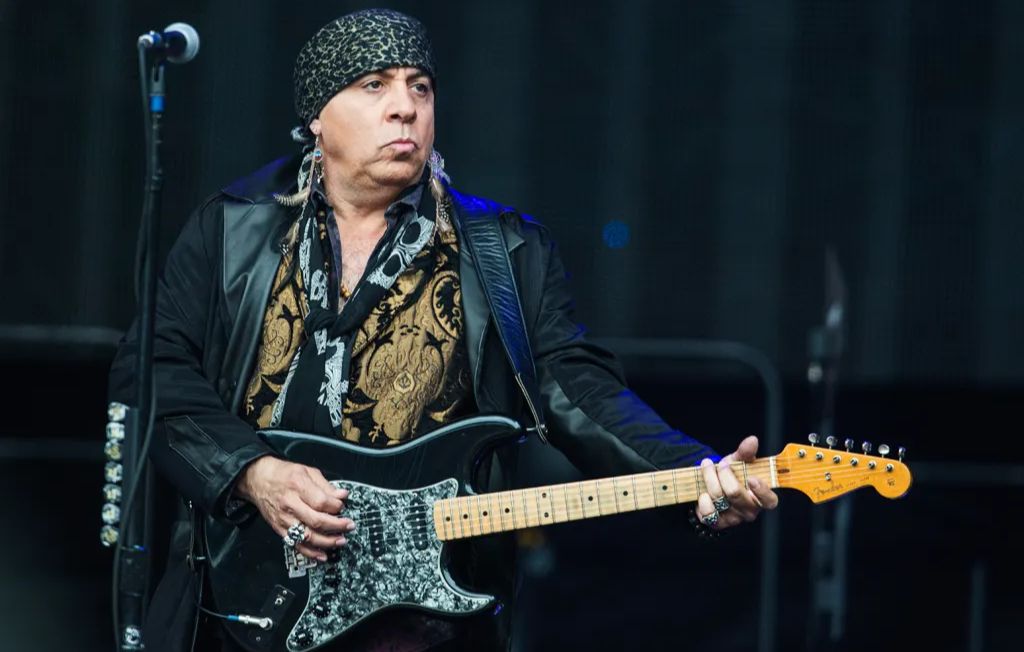 Steven Van Zandt Solo Career and Musical Evolution